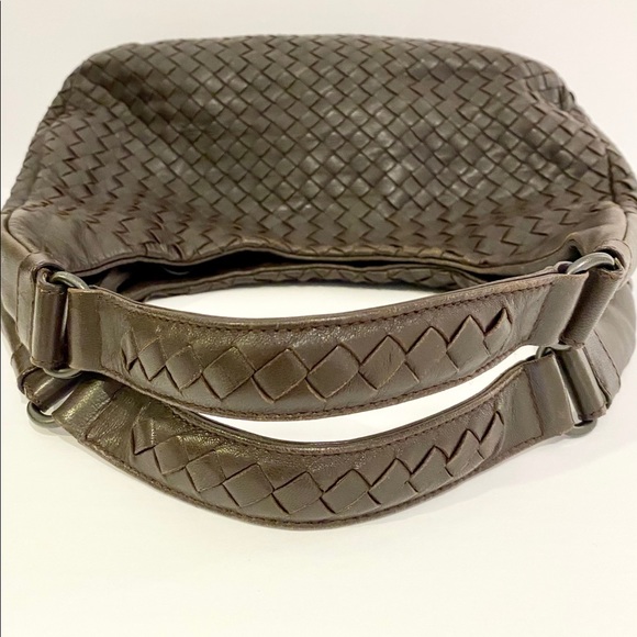 Bottega Veneta ‘Campana’ Intrecciato Hobo Bag - Picture 10 of 16